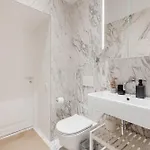 דירה Luxury Studio, Raina Nams