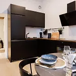 Luxury Studio, Raina Nams * Riga