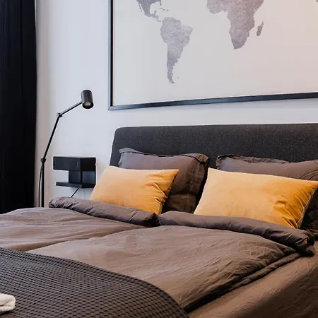 Luxury Studio, Raina Nams شقة ريغا