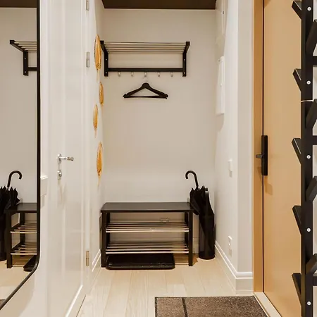 Luxury Studio, Raina Nams Apartament *