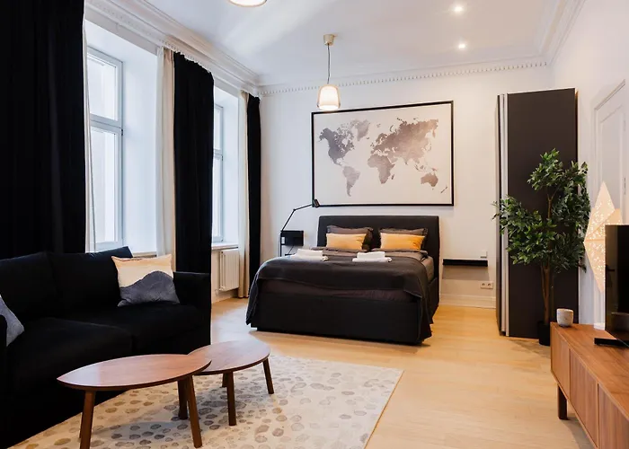 Luxury Studio, Raina Nams Апартаменты Рига