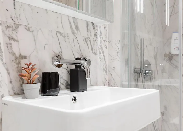 Апартаменты Luxury Studio, Raina Nams