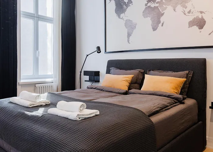 Luxury Studio, Raina Nams Apartment *